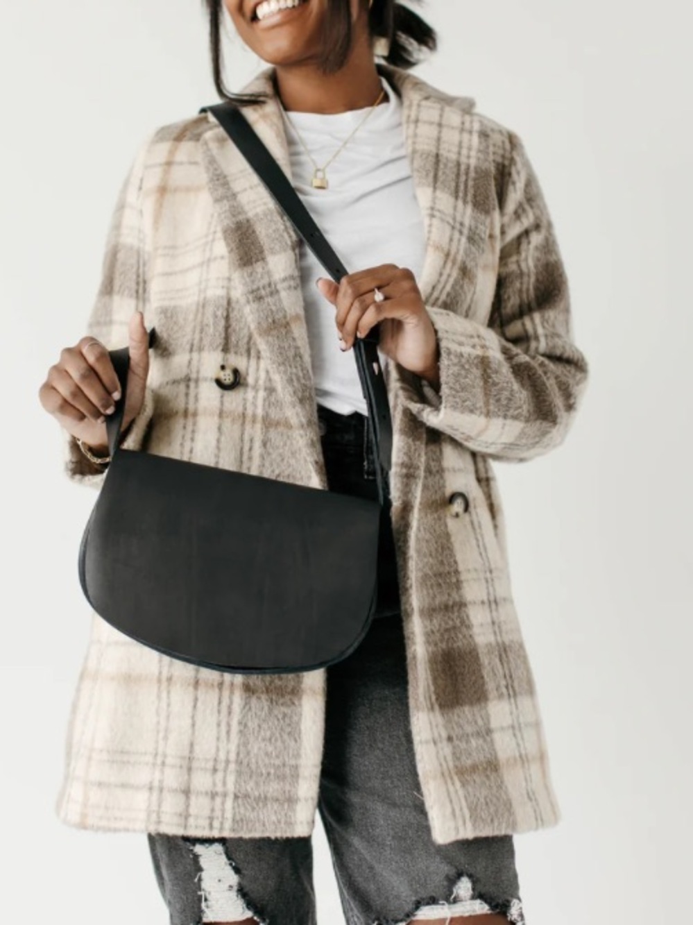 Nwot URBAN SOUTHERN HALF MOON CROSSBODY BAG $130 black leather summer casual